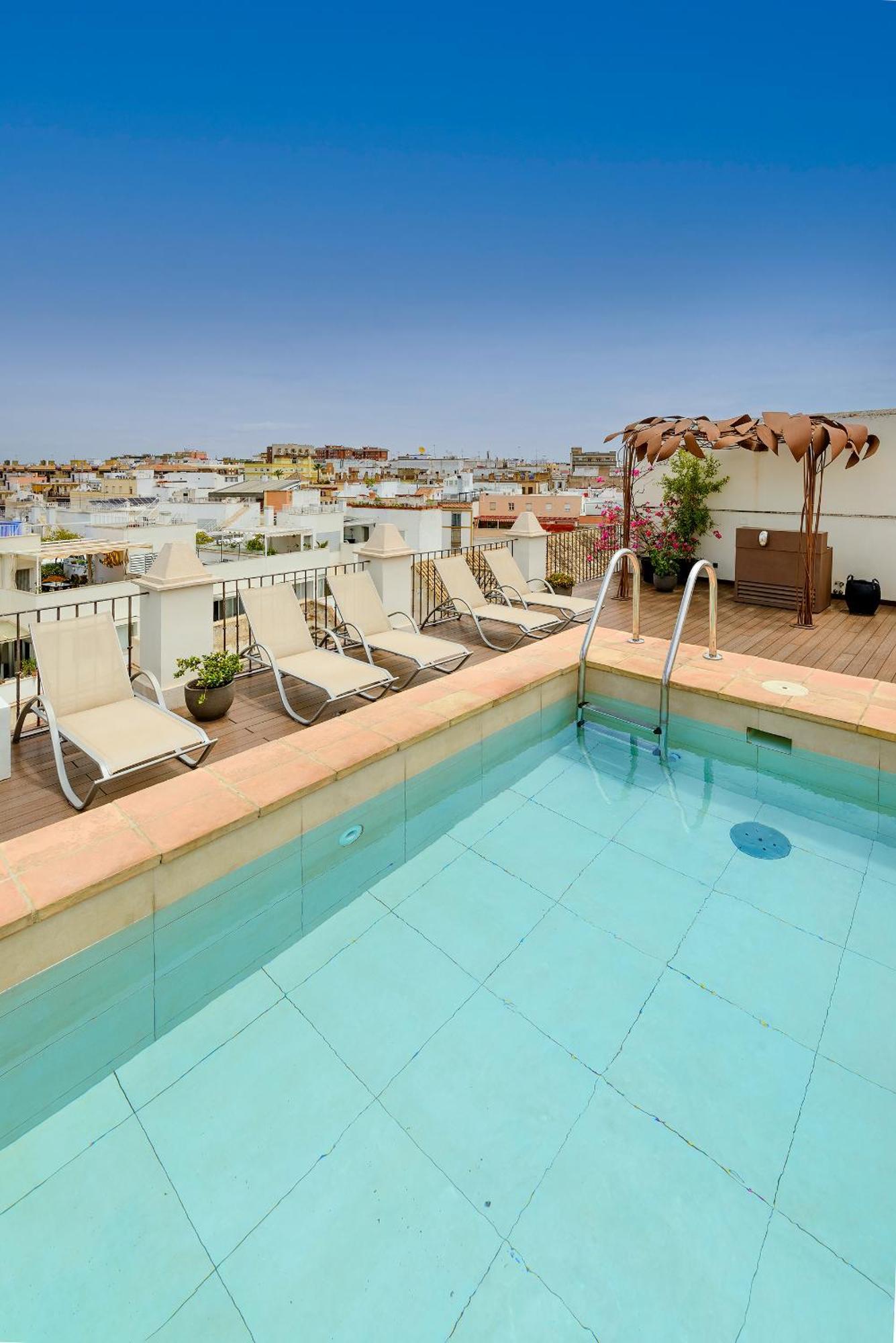 Coolrooms Palacio Villapanes 5 Gl Sewilla Zewnętrze zdjęcie Rooftop pool